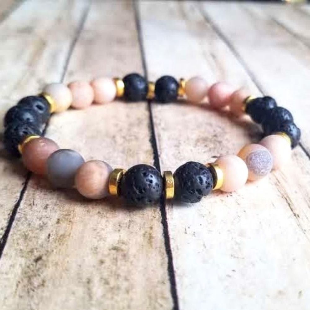 7.5" Frosted Sunstone Diffuser Bracelet